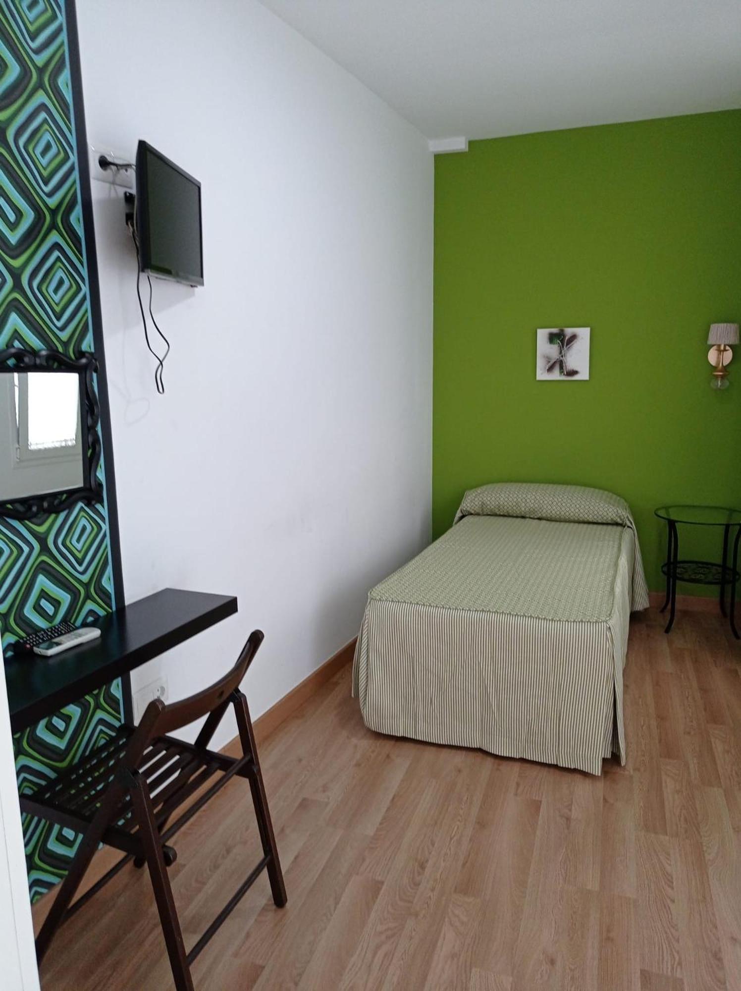 Fabiola Guest house *